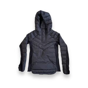 ❤️ EUC❤️ IVIVVA by LULULEMON Pullover Goose Down Jacket
